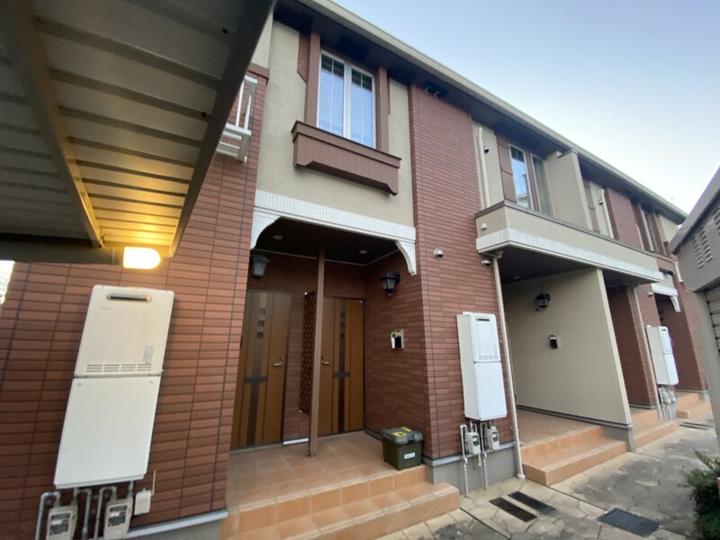 メゾン ロングフィールドの物件外観写真