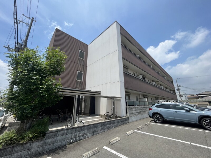 ローレルコート宮西の物件外観写真