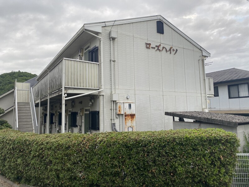 ローズハイツの物件外観写真