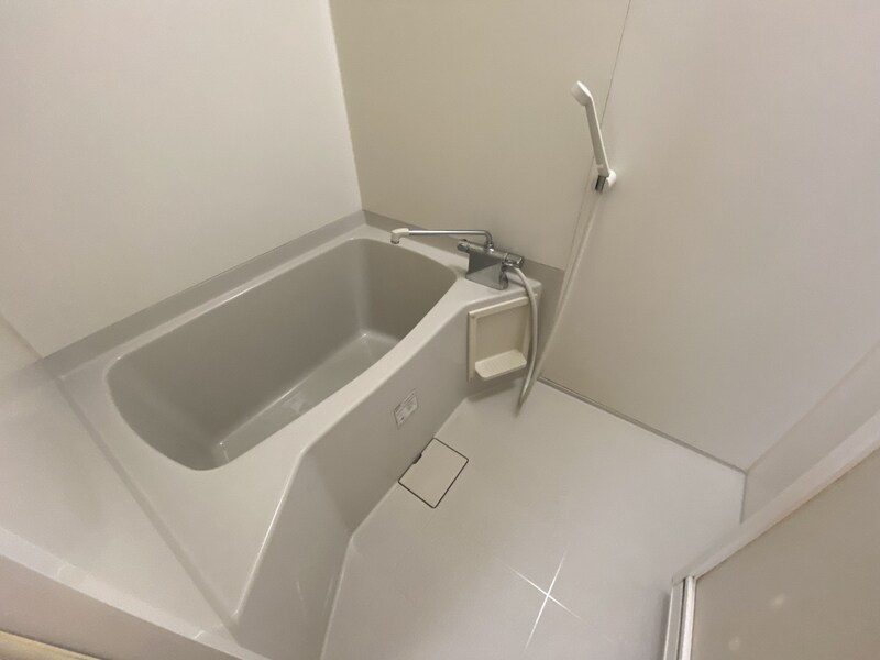 メゾン・ドールやかたB棟の物件内観写真