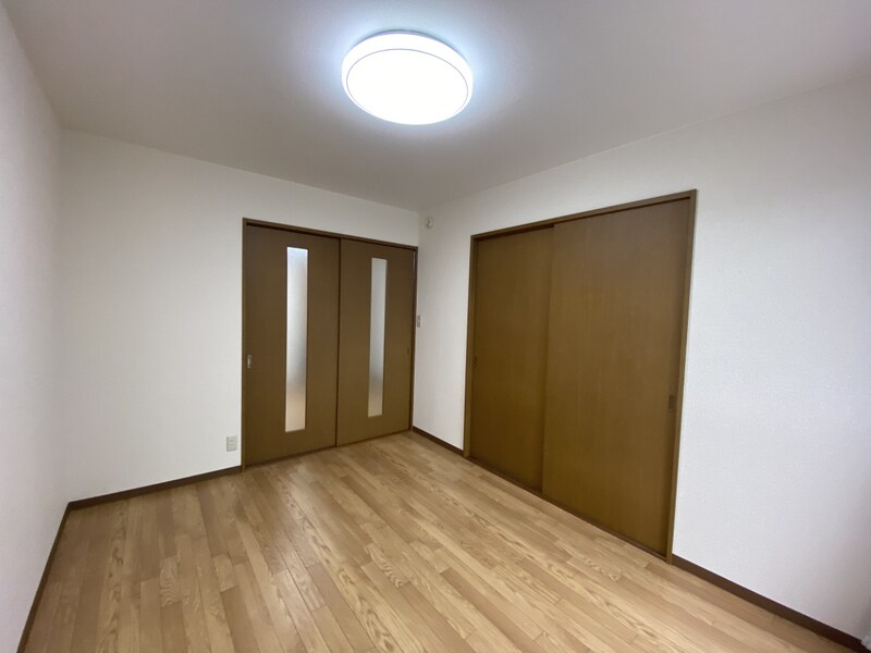 メゾン・ドールやかたB棟の物件内観写真