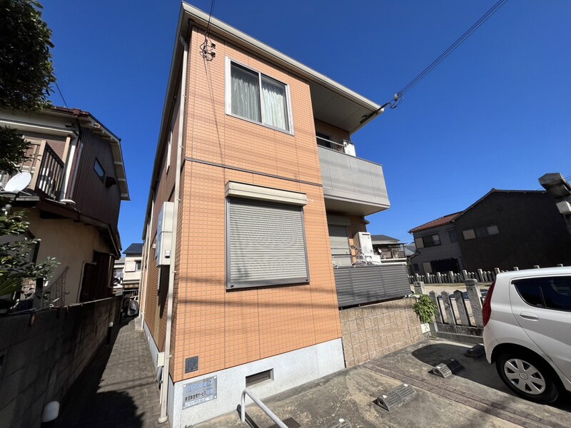 ファミール伊伝居の物件外観写真