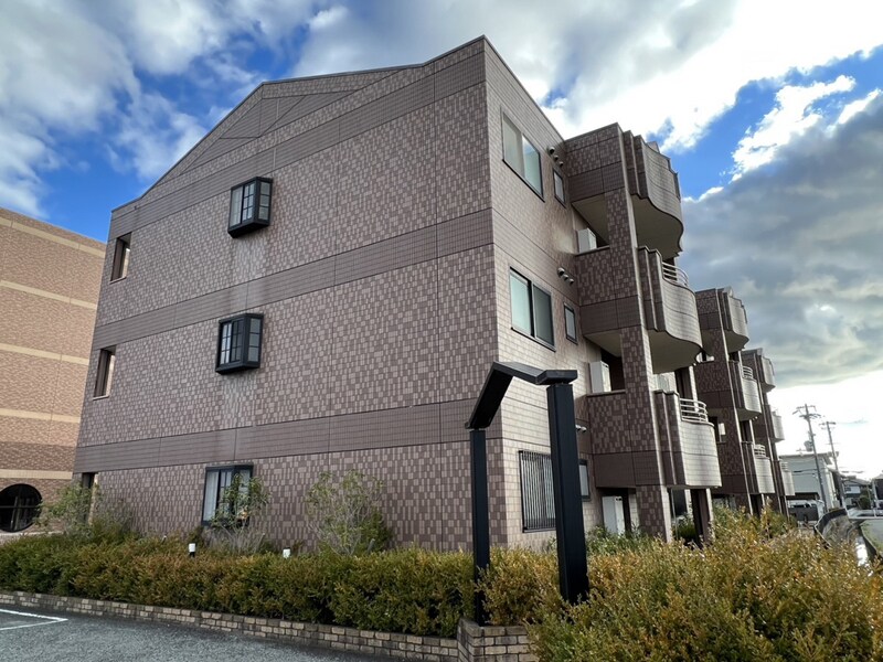 レジデンスコート東山の物件外観写真