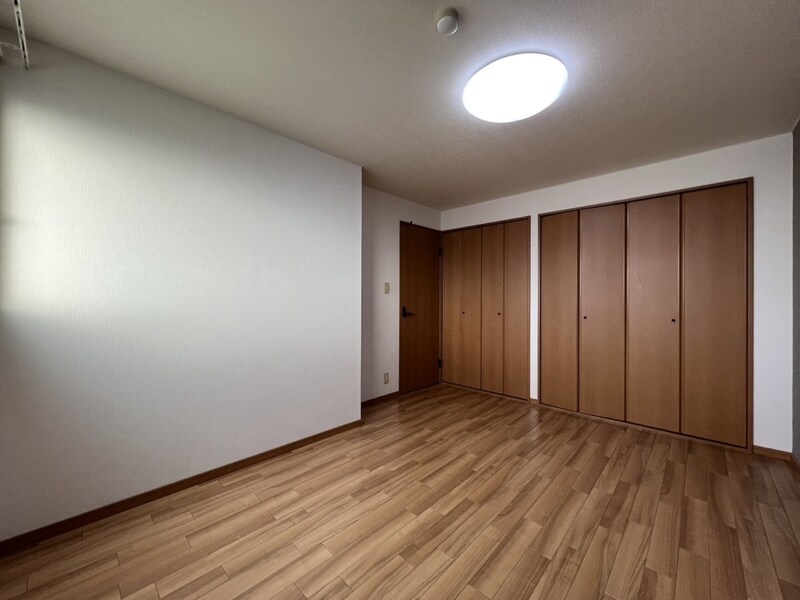 レジデンスコート東山の物件内観写真