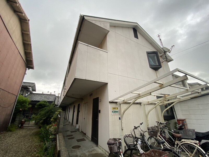 ヴィラ・フィオーレの物件外観写真