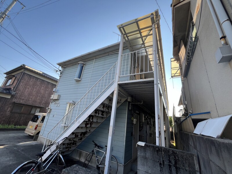 サンハイツ八代の物件外観写真