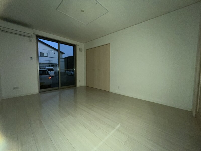 フレシールメゾンA棟の物件内観写真