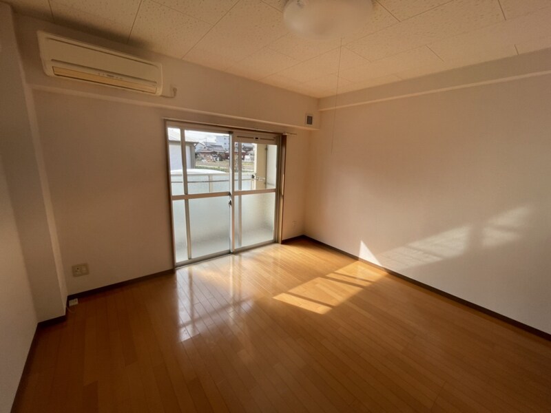 下野田マンションISSEIの物件内観写真