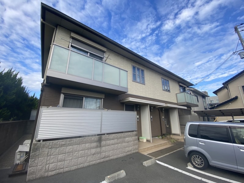 シャーメゾンリエートの物件外観写真