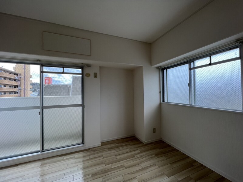 ハイツ赤坂の物件内観写真