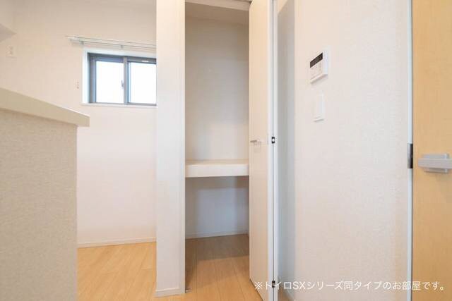 メゾン・カルムBの物件内観写真