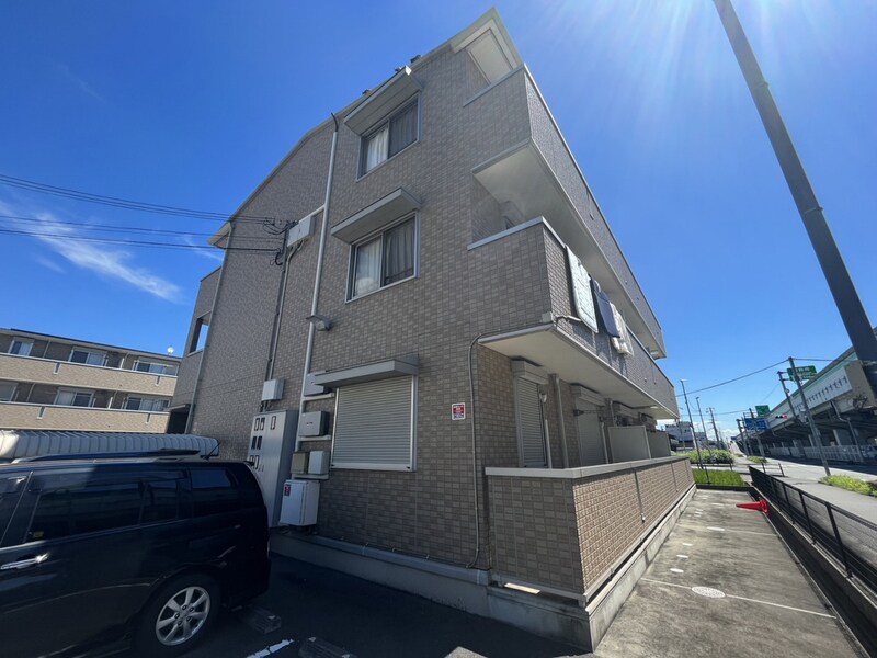 サンテ・レザンジュA棟の物件外観写真