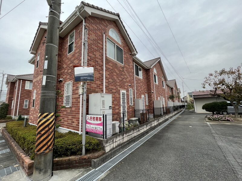 ヨーロピアンシャレー糸久参番館の物件外観写真