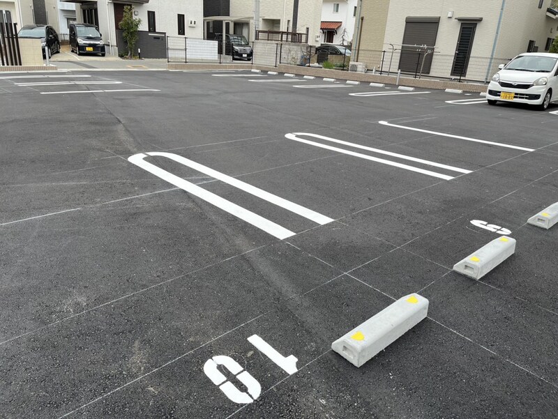 アリュールの物件外観写真