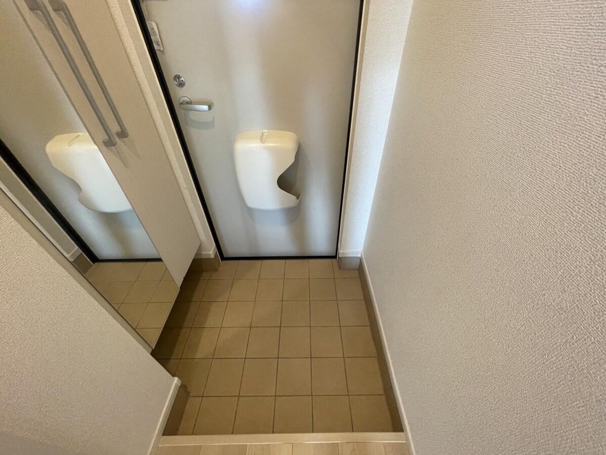 フロレゾンⅠの物件内観写真