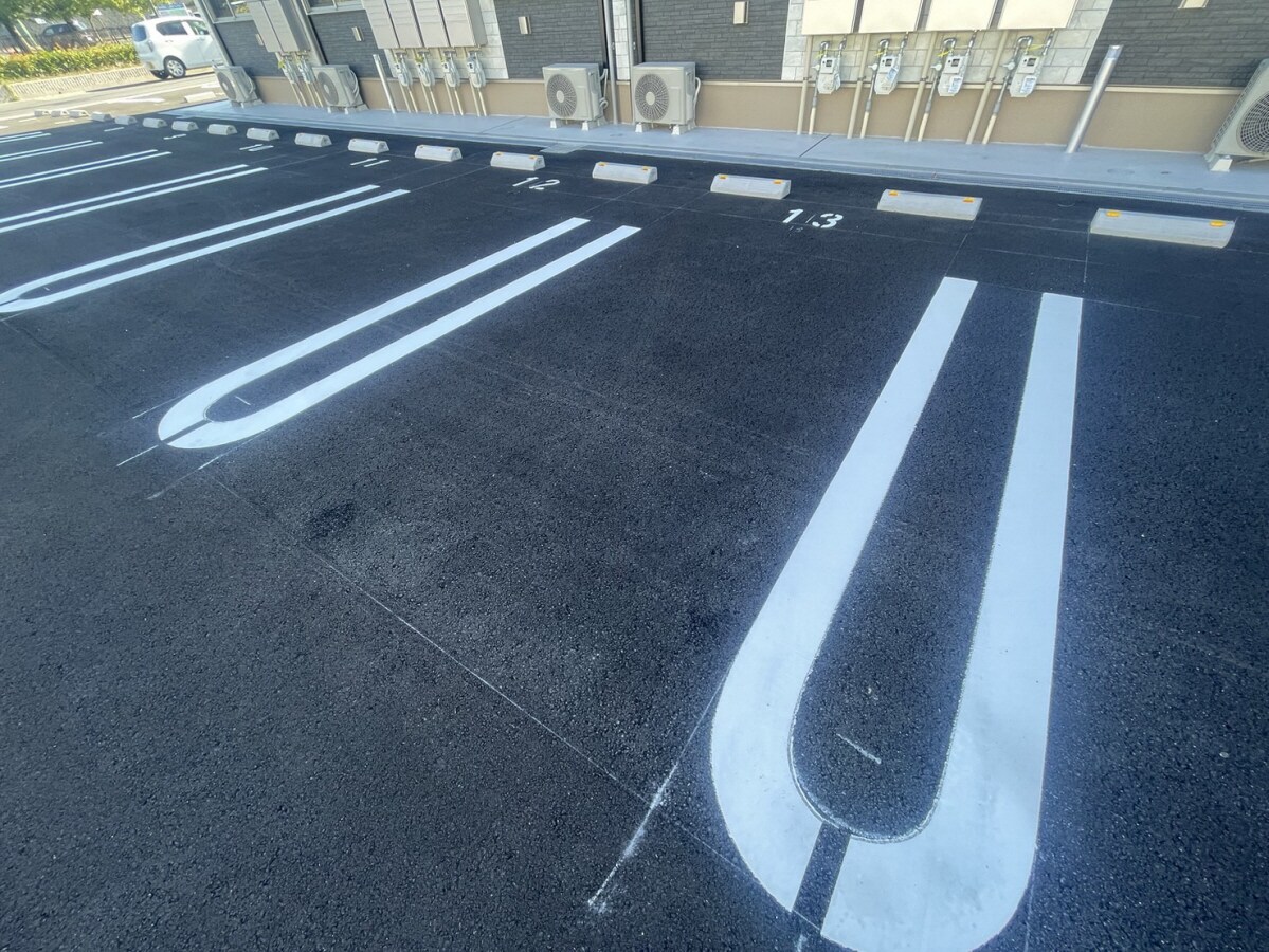 フロレゾンⅠの物件内観写真