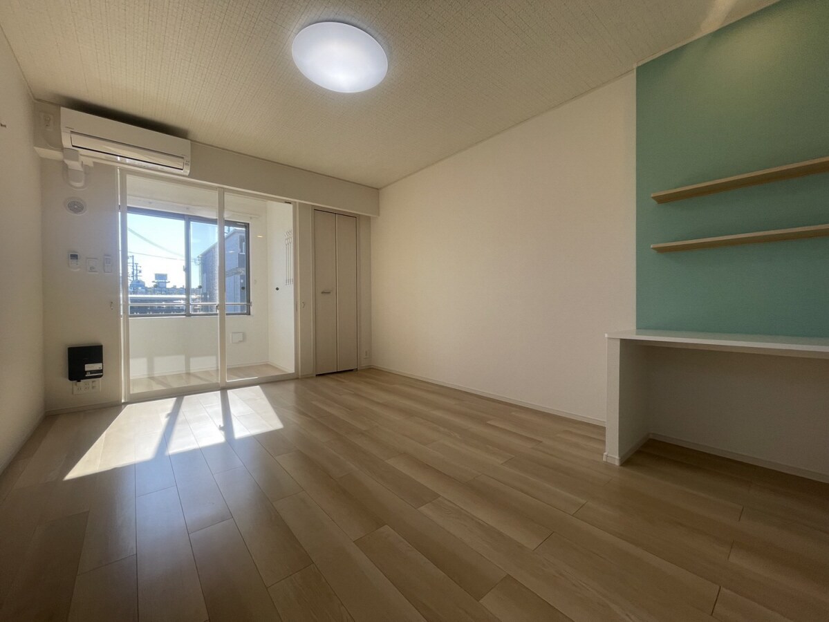 フロレゾンⅠの物件内観写真