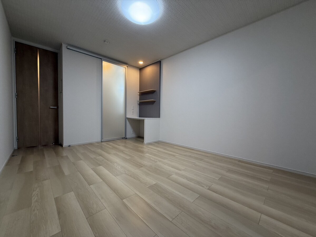 フロレゾンⅠの物件内観写真
