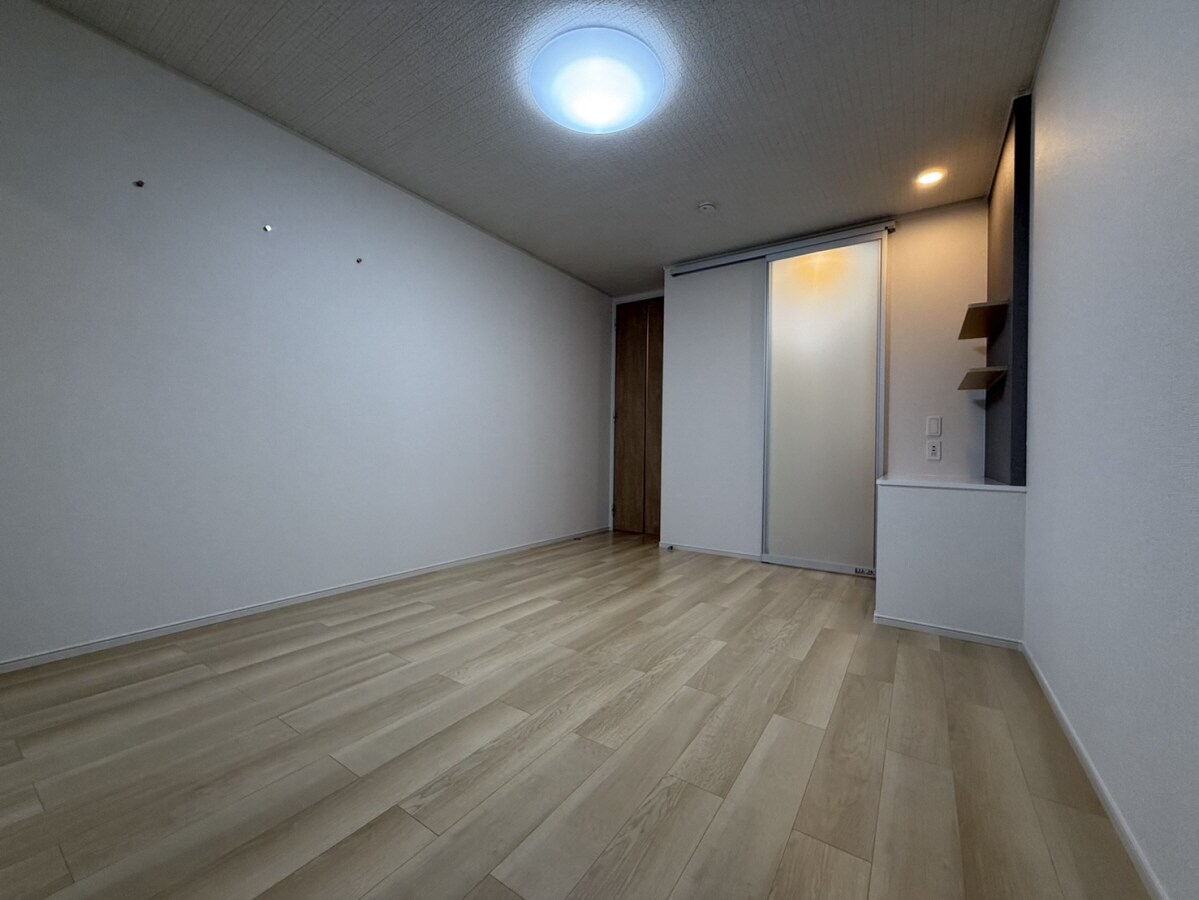 フロレゾンⅠの物件内観写真