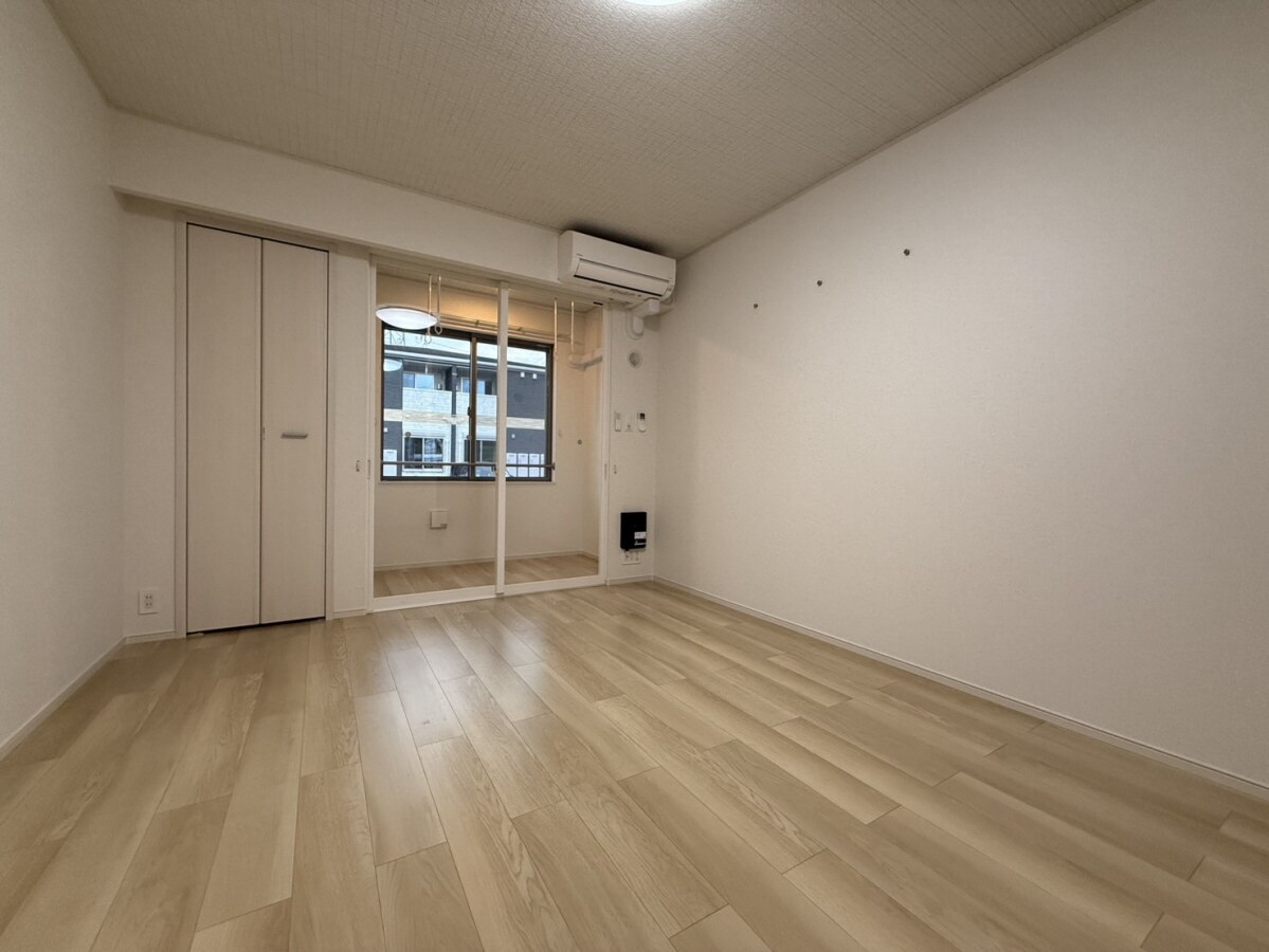 フロレゾンⅠの物件内観写真