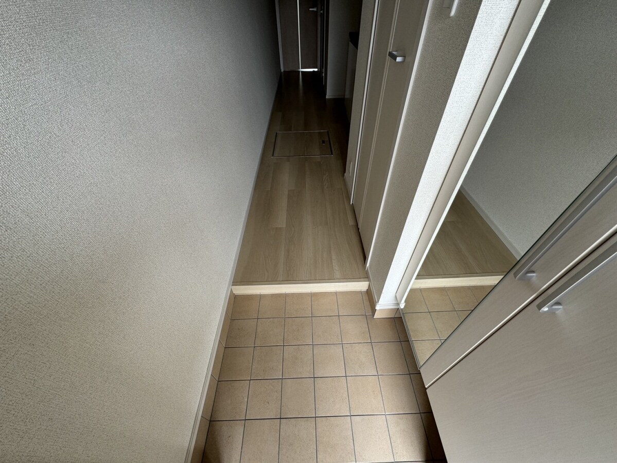 フロレゾンⅠの物件内観写真