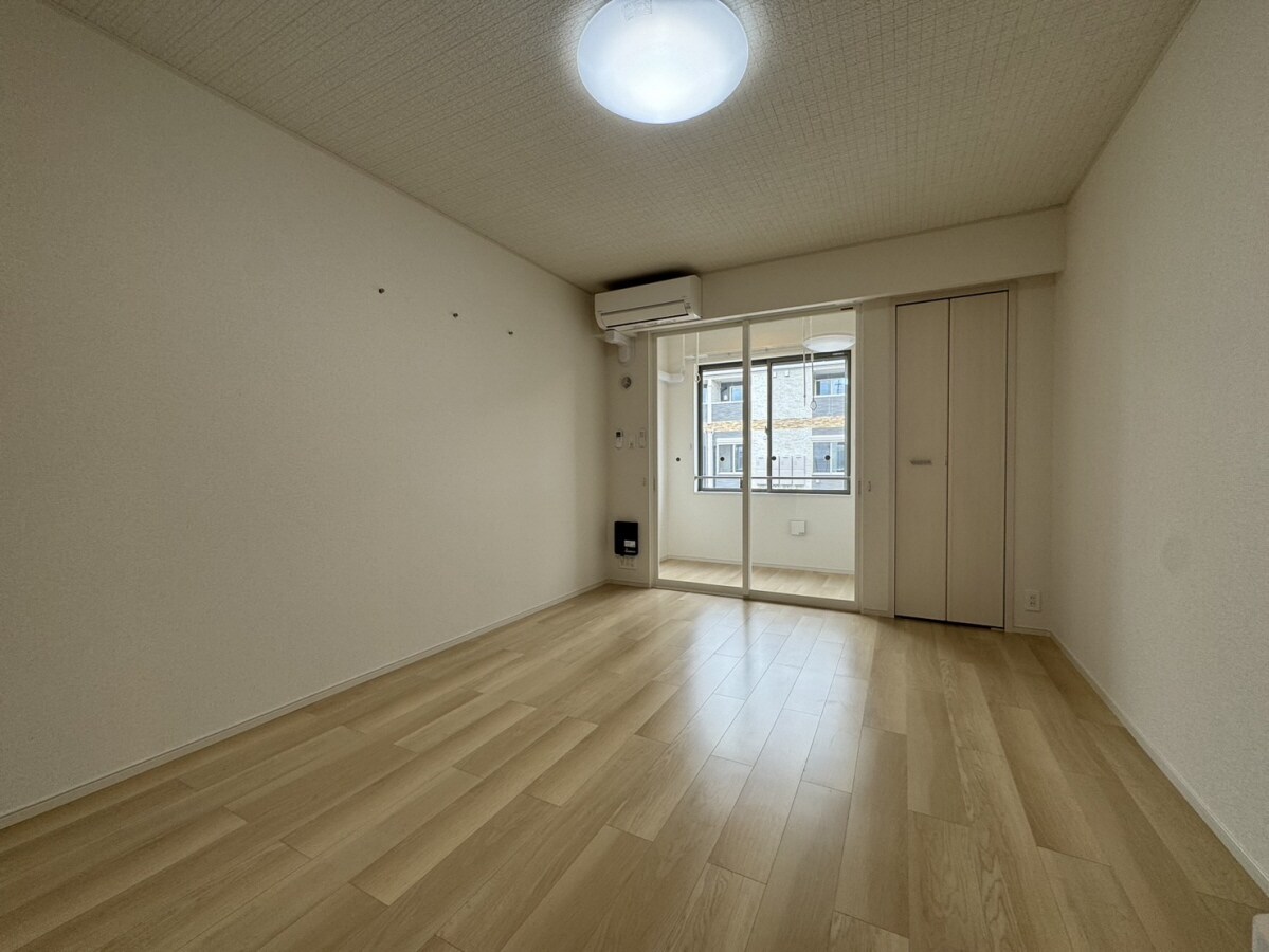 フロレゾンⅠの物件内観写真