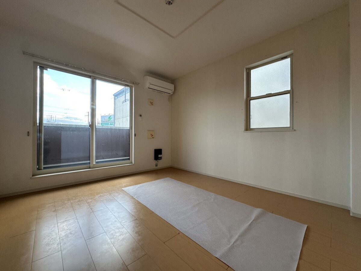 ラフレシールあぼしDの物件内観写真