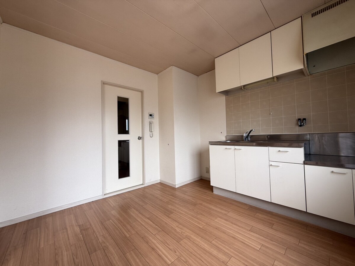 メゾンセントラルパークの物件内観写真