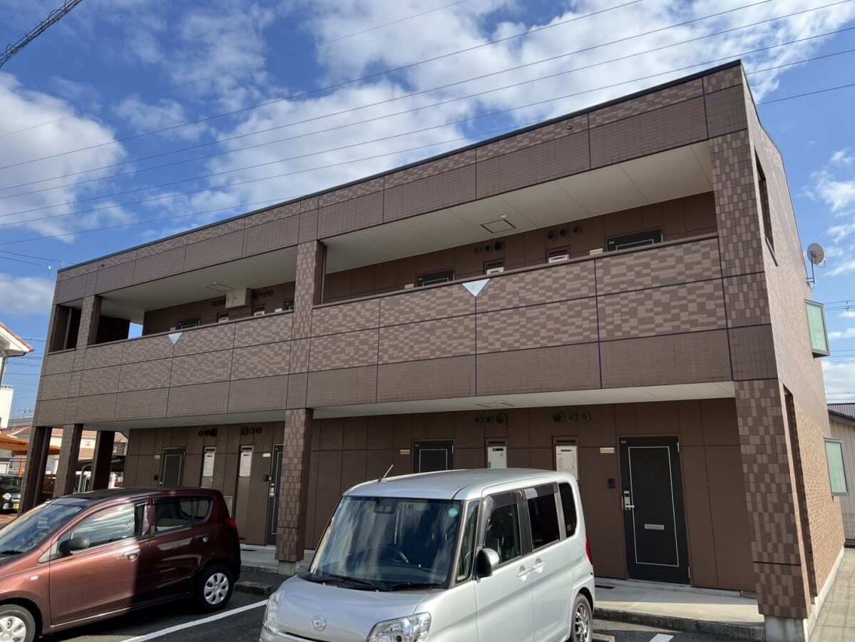 サンパレスの物件外観写真