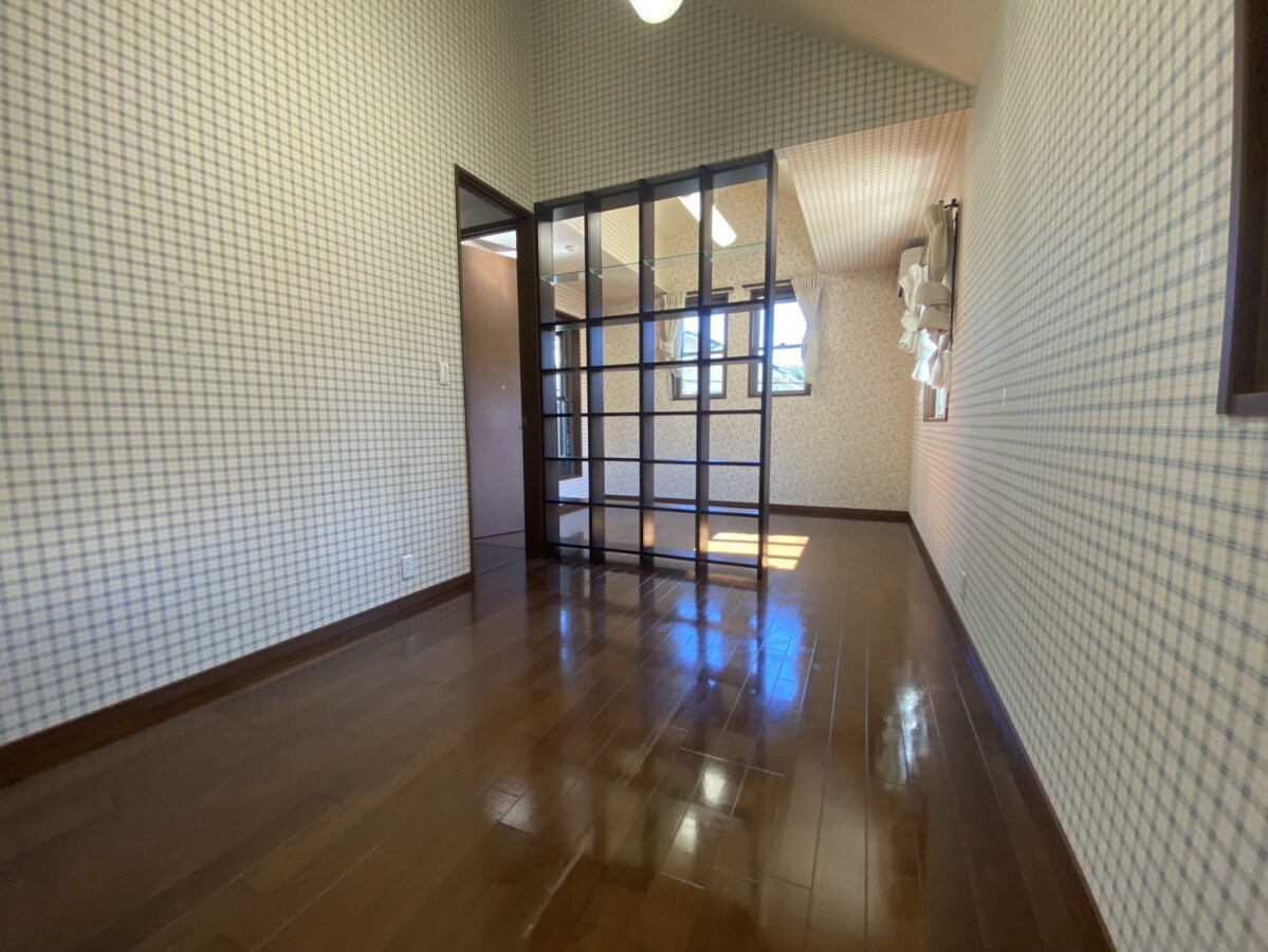 香寺町須加院貸家の物件内観写真