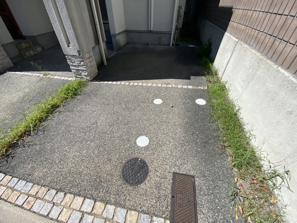 香寺町須加院貸家の物件外観写真