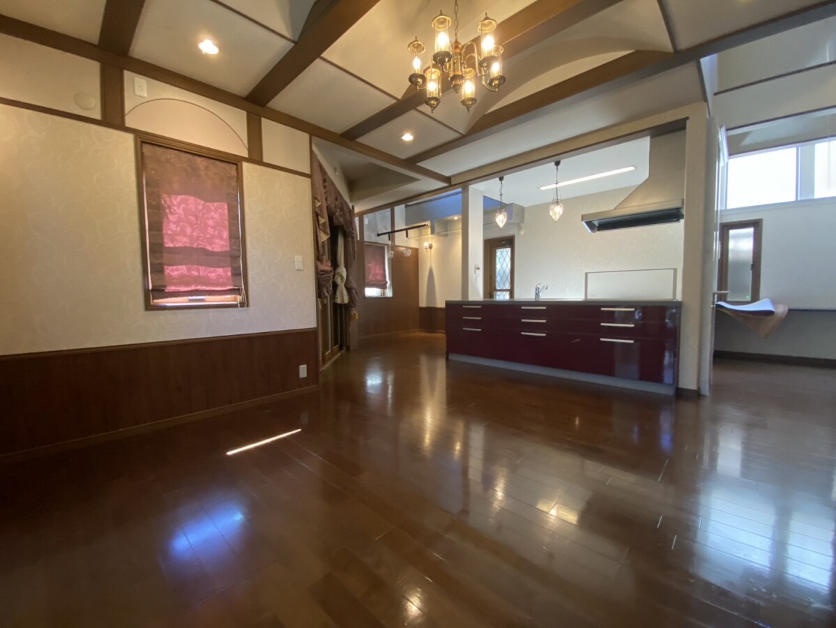 香寺町須加院貸家の物件内観写真