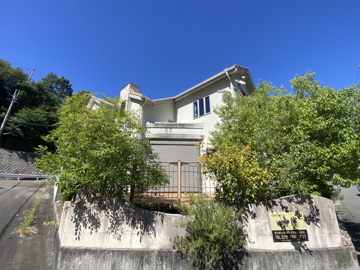 香寺町須加院貸家の物件外観写真