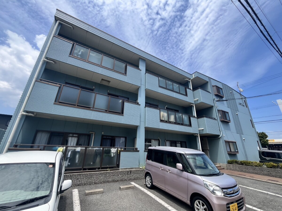 レジデンスK1の物件外観写真