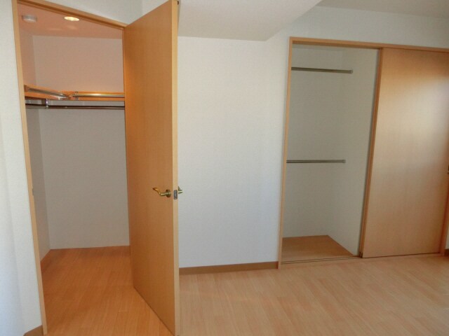 キャッスルコート飾磨の物件内観写真