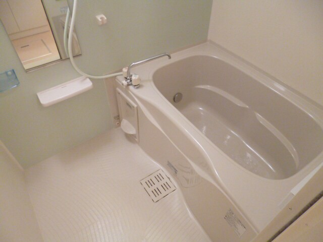 ワイズ コンブリオの物件内観写真