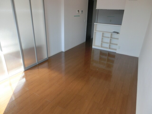 ウィステリアコートの物件内観写真