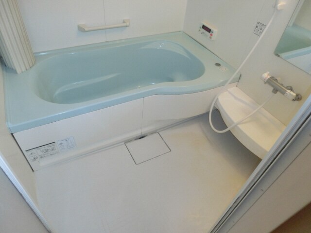 ティーダ御立 A棟の物件内観写真