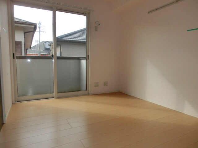 ティーダ御立 A棟の物件内観写真