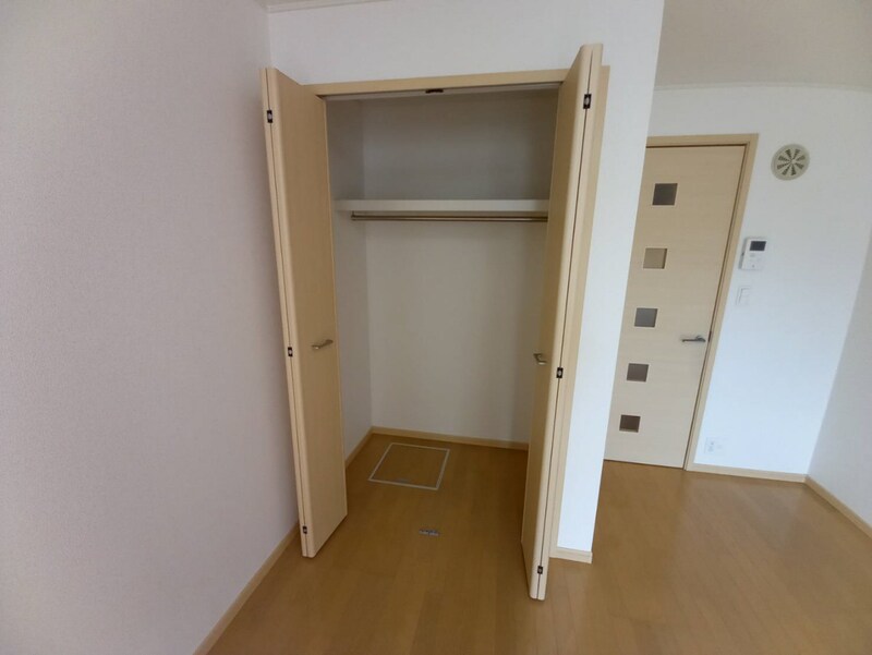 サンクレメントCの物件内観写真