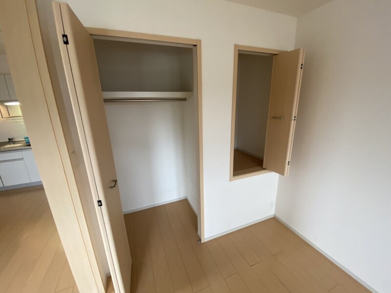 ホワイトローズの物件内観写真