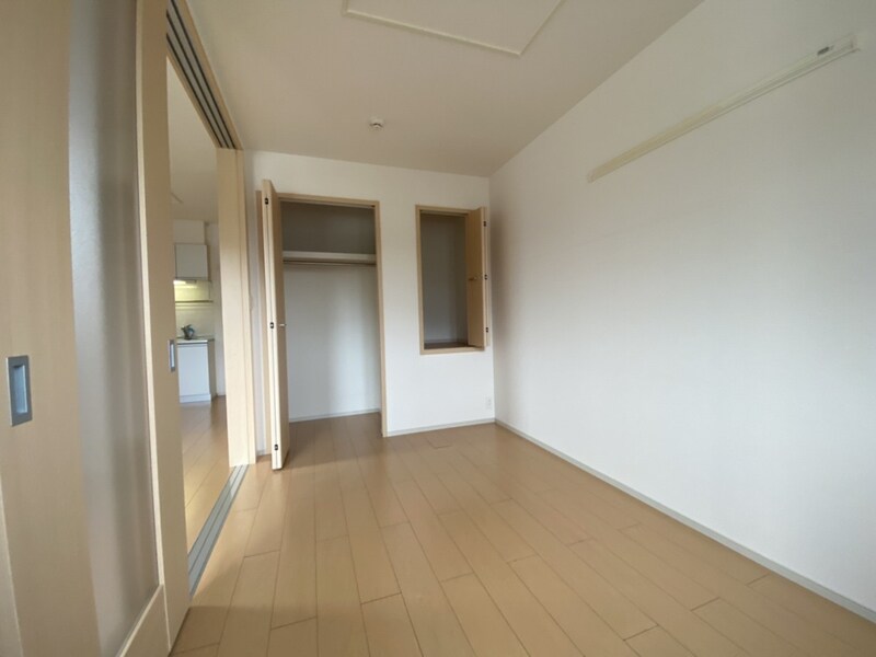 ホワイトローズの物件内観写真