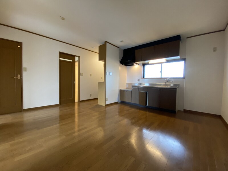 インペリアルコート細江の物件内観写真