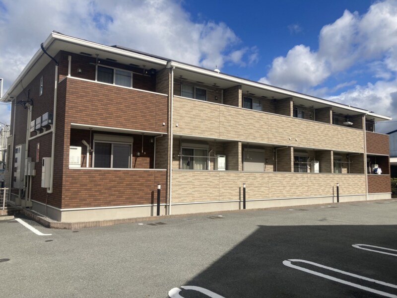 エル メームの物件外観写真