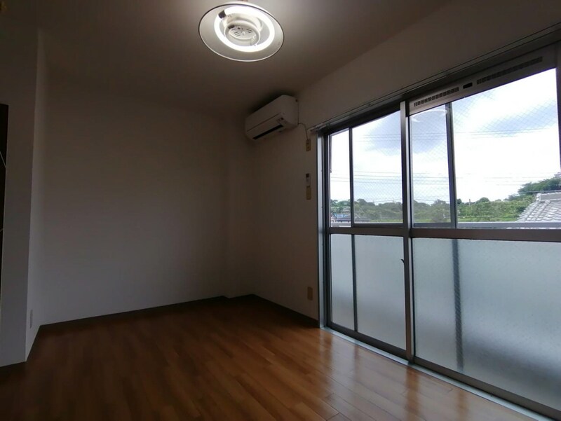 ハーブ辻井の物件内観写真