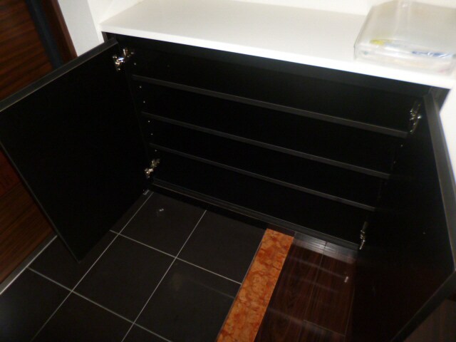 STELLA久保町の物件内観写真