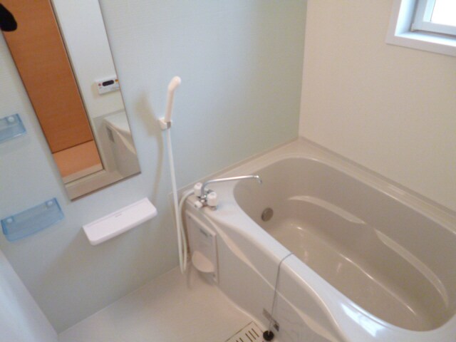 メゾン・城ノ下 Aの物件内観写真