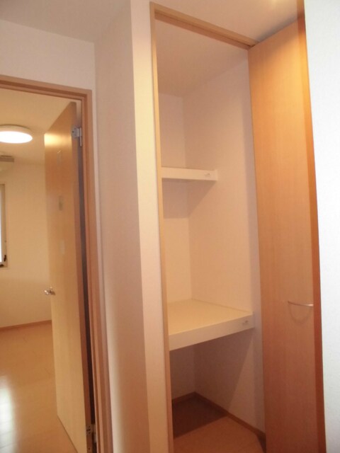 イワモトガーデンの物件内観写真