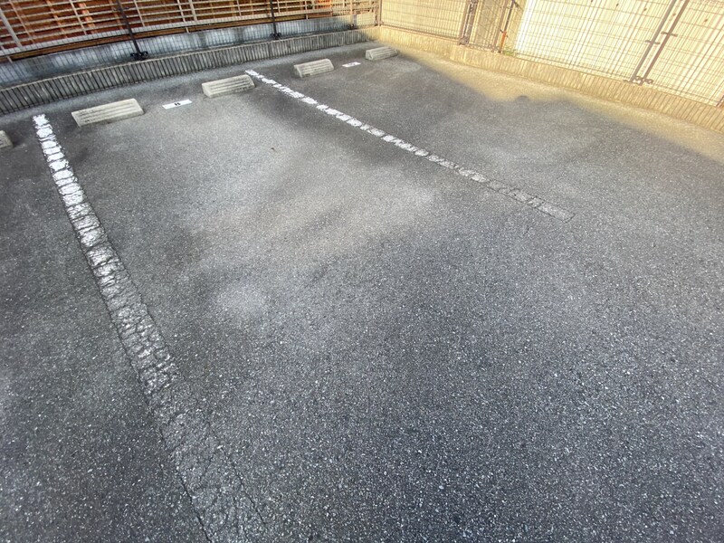 クレセントコートの物件外観写真