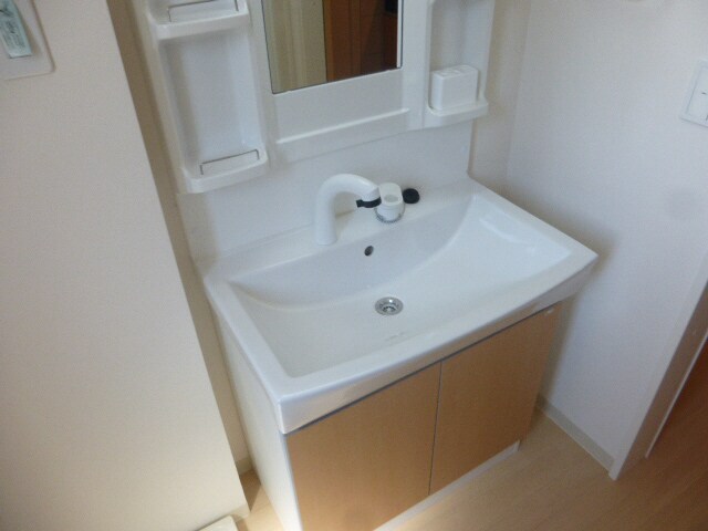 アイリスガーデンの物件内観写真